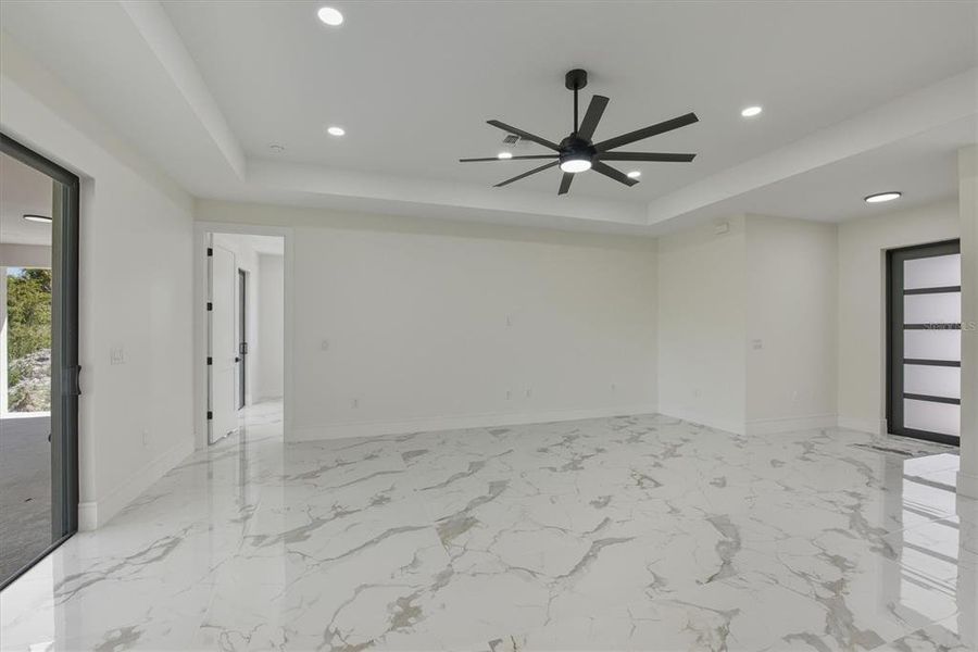 Spacious, unfurnished interior of a new home in , North Port (Image 47). Spacious, unfurnished interior of a new home in , North Port (Image 47).