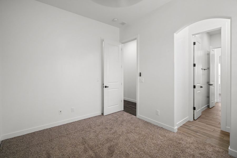 Representative unfurnished interior of a home built from the Scottsdale by LEH. Homes in Verdancia, El Paso (Image 69).