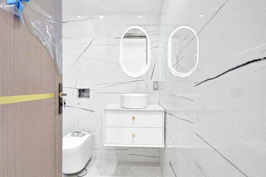 Spacious, unfurnished interior of a new home in , Plantation (Image 33). Spacious, unfurnished interior of a new home in , Plantation (Image 33).