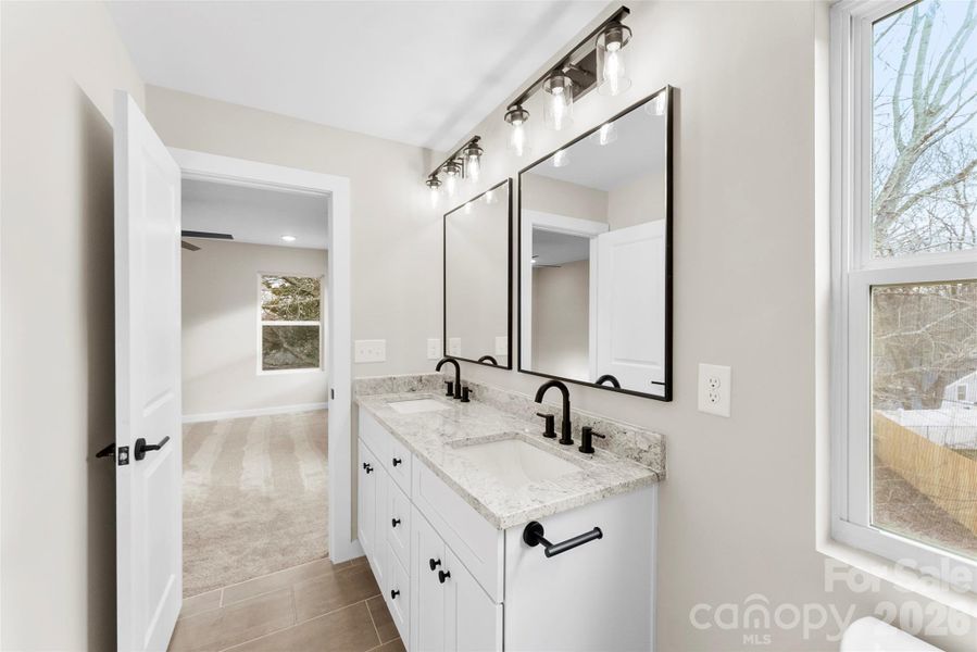 Primary Full Bath - Model Home Primary Full Bath - Model Home