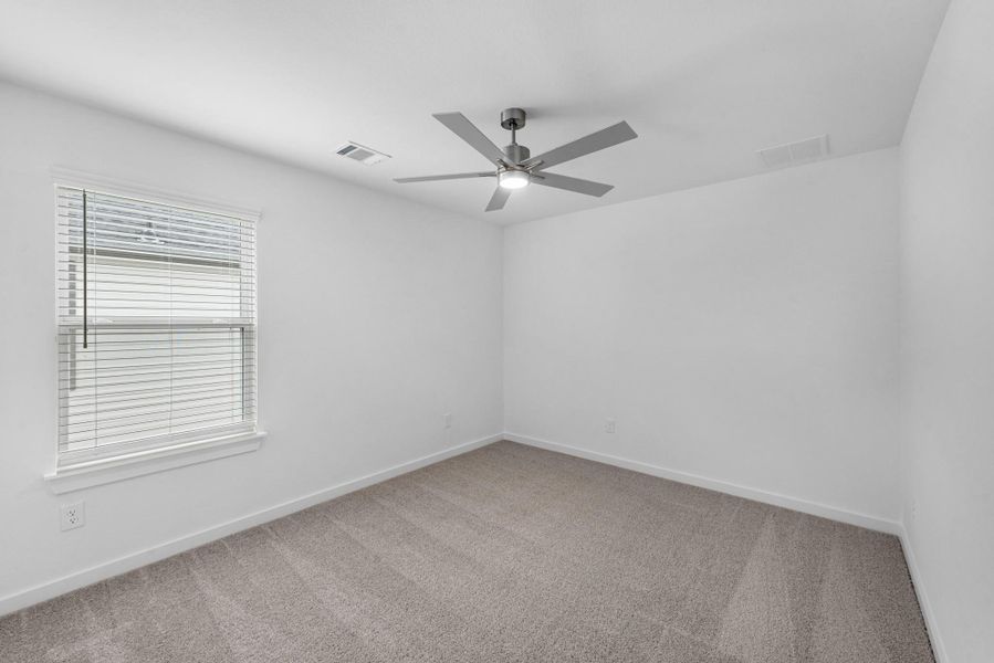 Spacious, unfurnished interior of a new home in Grand Mason Crossing, Katy (Image 17). Spacious, unfurnished interior of a new home in Grand Mason Crossing, Katy (Image 17).