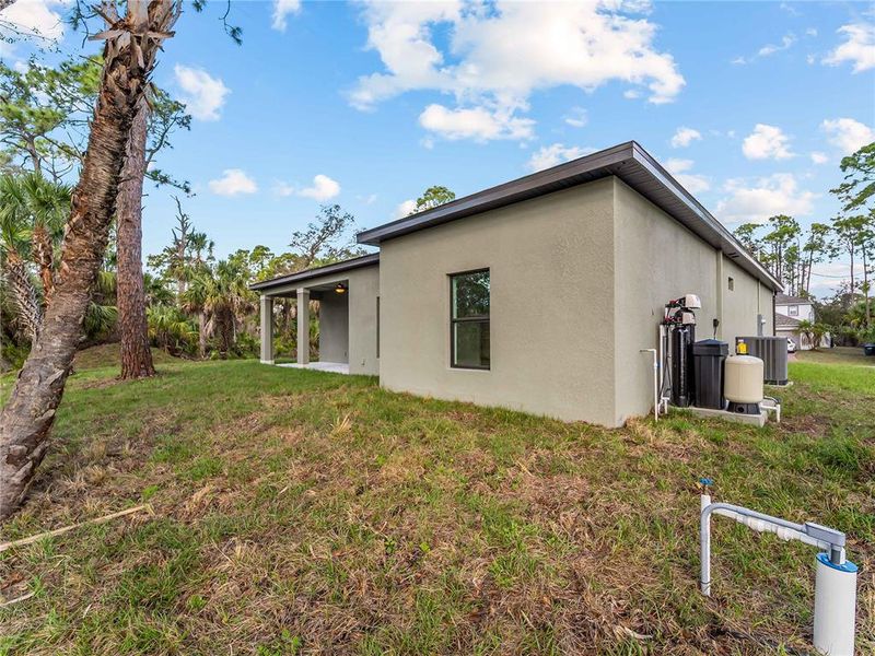 Exterior details and patio area of a home in , North Port (Image 30).
