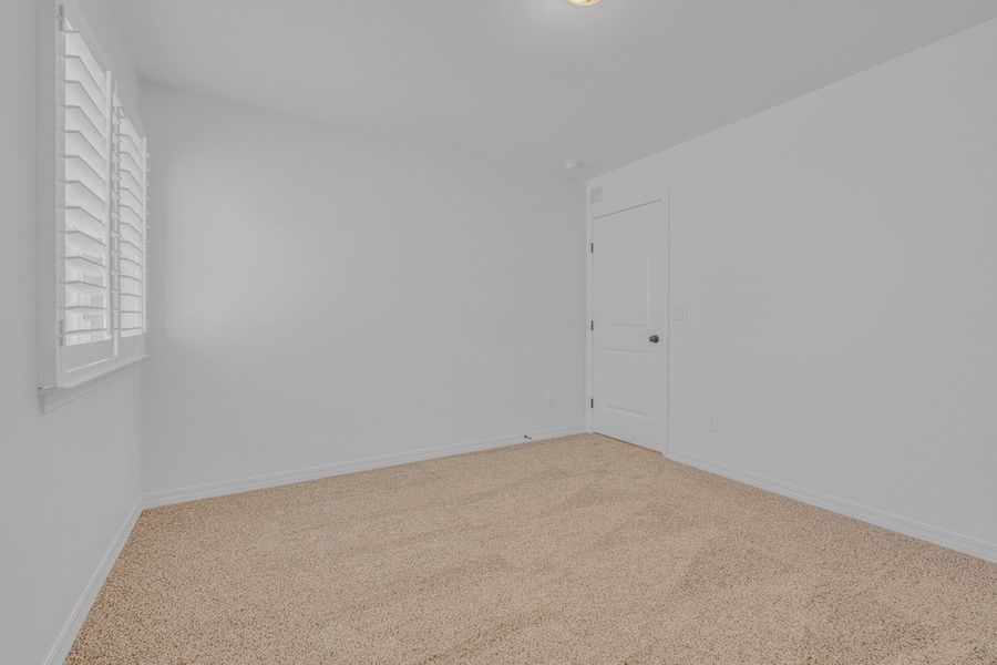 Representative unfurnished interior of a home built from the Bellagio 425SSC by Saratoga Homes in Paseo Del Este, El Paso (Image 46).