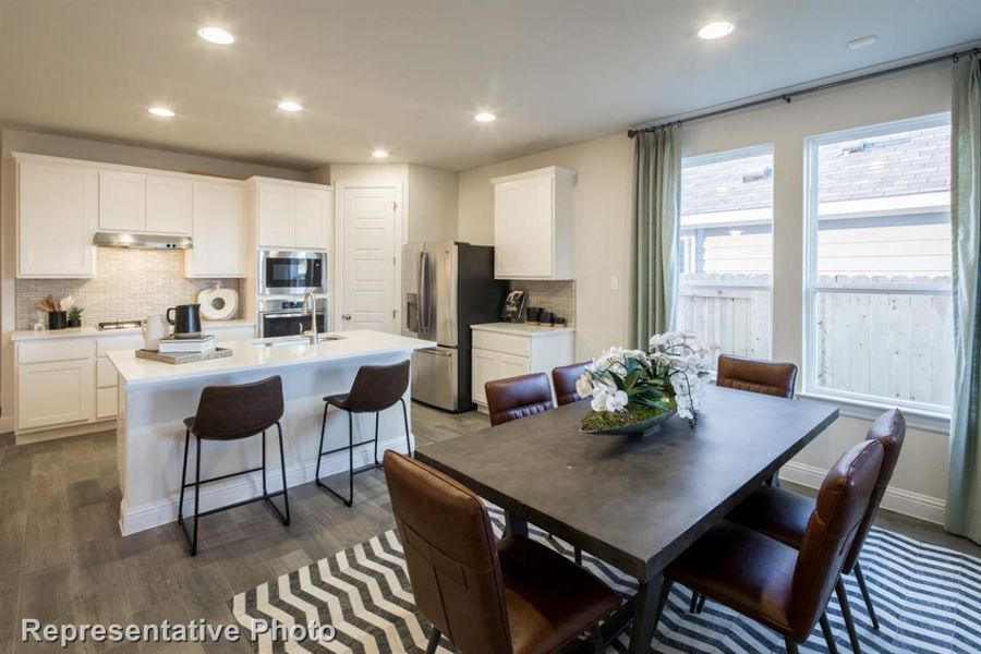 Representative furnished interior of a home built from the Hymeadow 2595 by Brohn Homes in Hymeadow, Maxwell (Image 21).