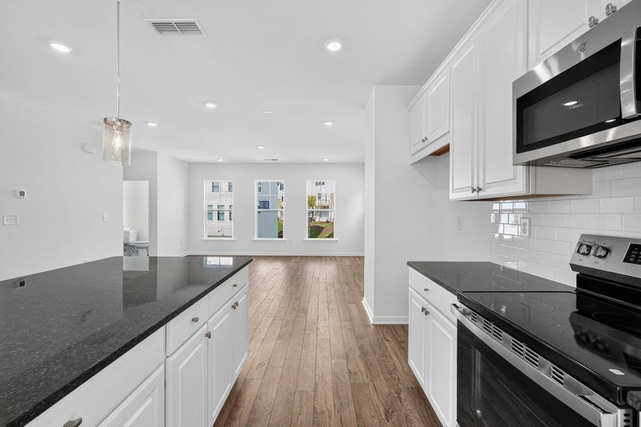 Furnished interior view inside a new home in Rosewood Farm, Lawrenceville (Image 8).