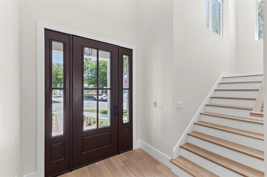 Spacious, unfurnished interior of a new home in , St. Petersburg (Image 23).