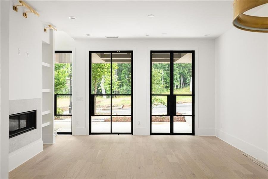 Spacious, unfurnished interior of a new home in , Chattahoochee Hills (Image 19).