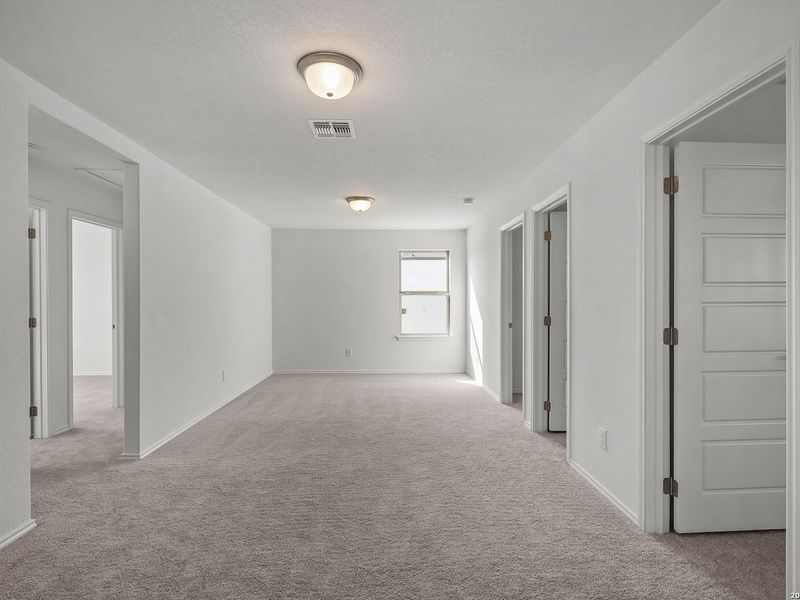 Spacious, unfurnished interior of a new home in Agave, San Antonio (Image 25). Spacious, unfurnished interior of a new home in Agave, San Antonio (Image 25).
