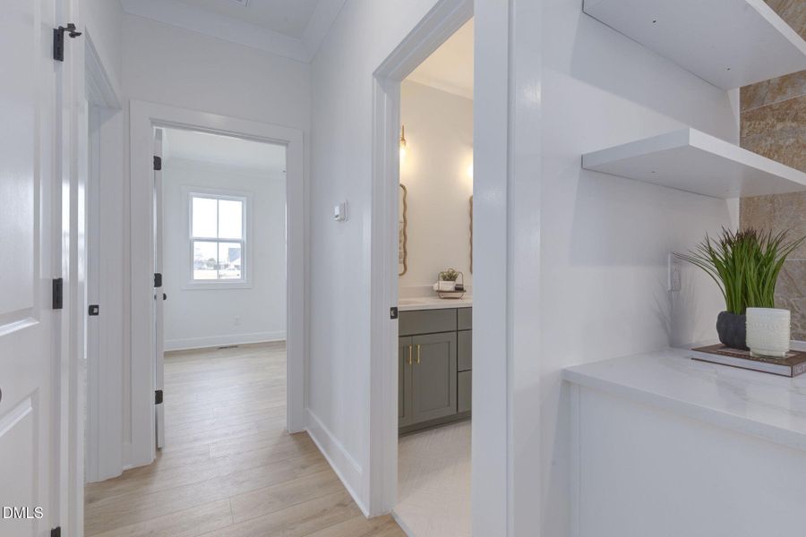 43-web-or-mls-Roombiance43