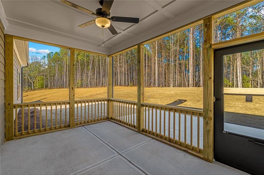 Exterior details and patio area of a home in Red Oak Ridge, Loganville (Image 3).