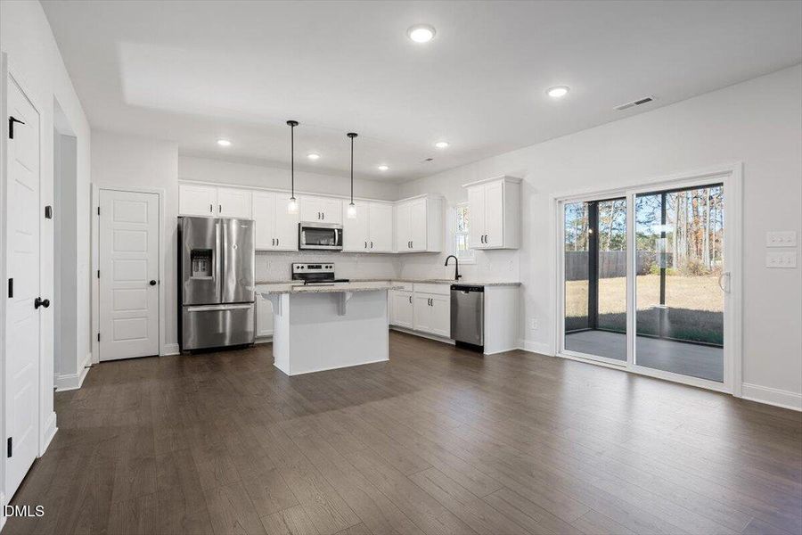 18-187 Clydes Point Way [2654876]_18