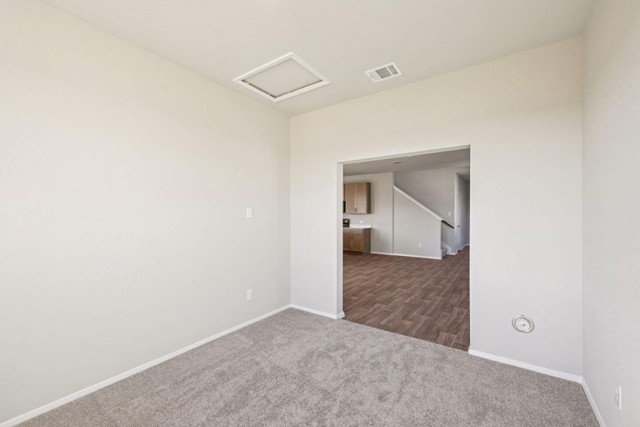 Spacious, unfurnished interior of a new home in Cascade, Liberty Hill (Image 28).