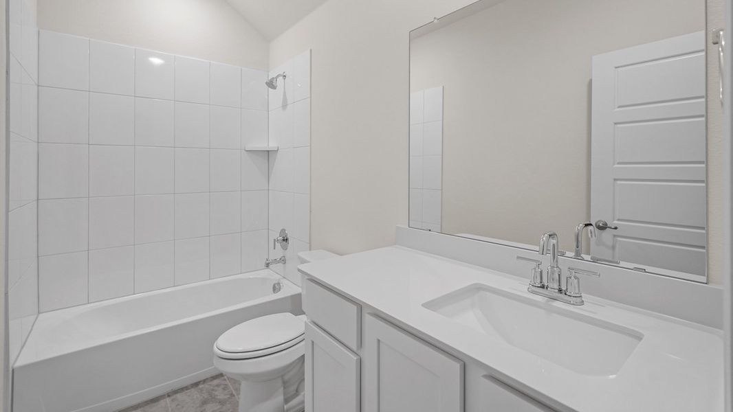Furnished interior view inside a new home in Elevon, Lavon (Image 11).