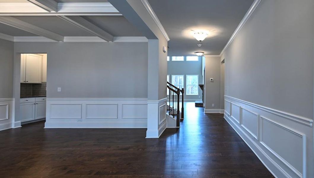 Spacious, unfurnished interior of a new home in Thalley Creek Estates, Cumming (Image 12).