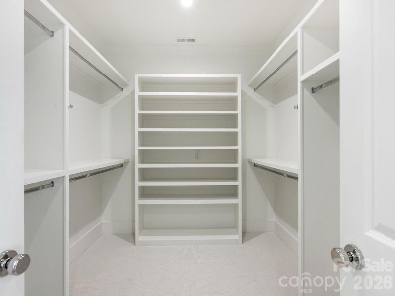 Spacious, unfurnished interior of a new home in , Charlotte (Image 39).