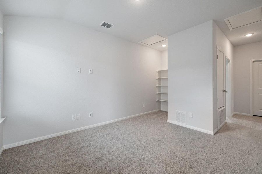 Photos of similar home. Actual home under construction.