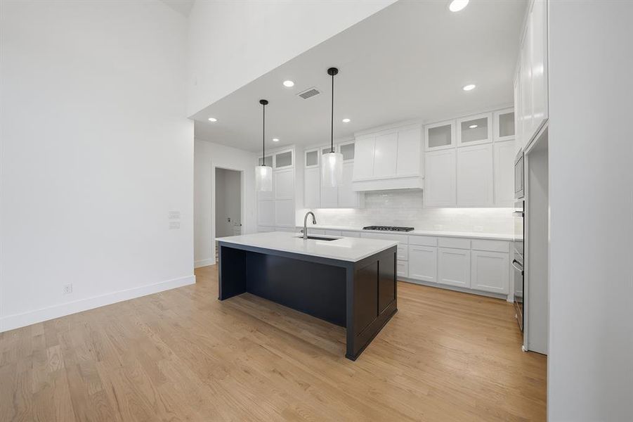 Furnished interior view inside a new home in Estates at Rockhill, Frisco (Image 14). Furnished interior view inside a new home in Estates at Rockhill, Frisco (Image 14).