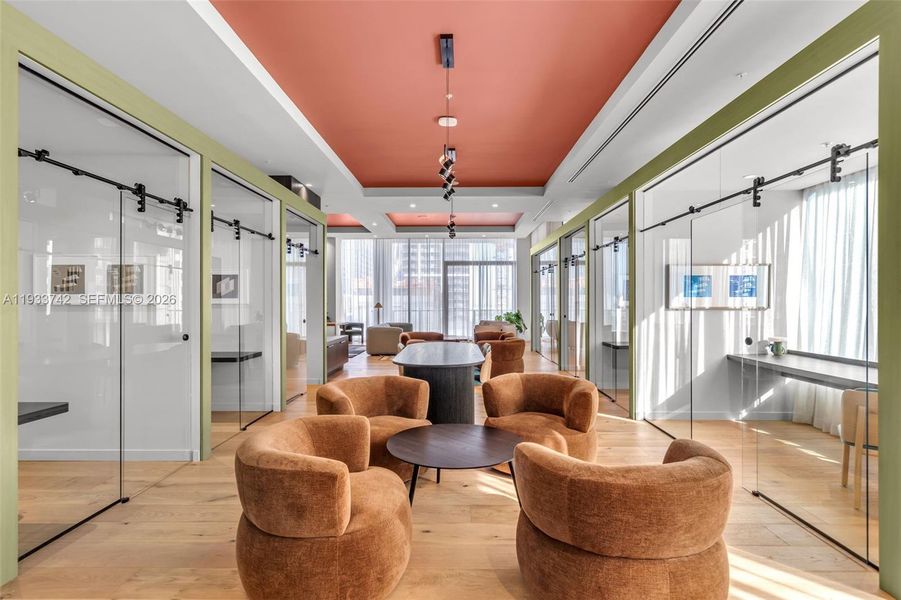 Community amenities in , Miami (Image 28).