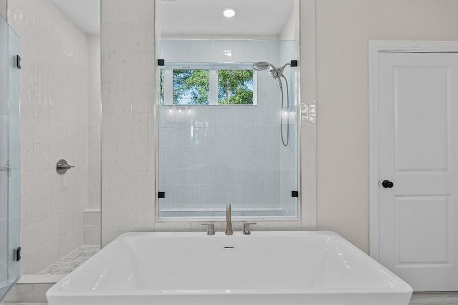 Close-up of interior finishes inside a home in , Carrollton (Image 16).