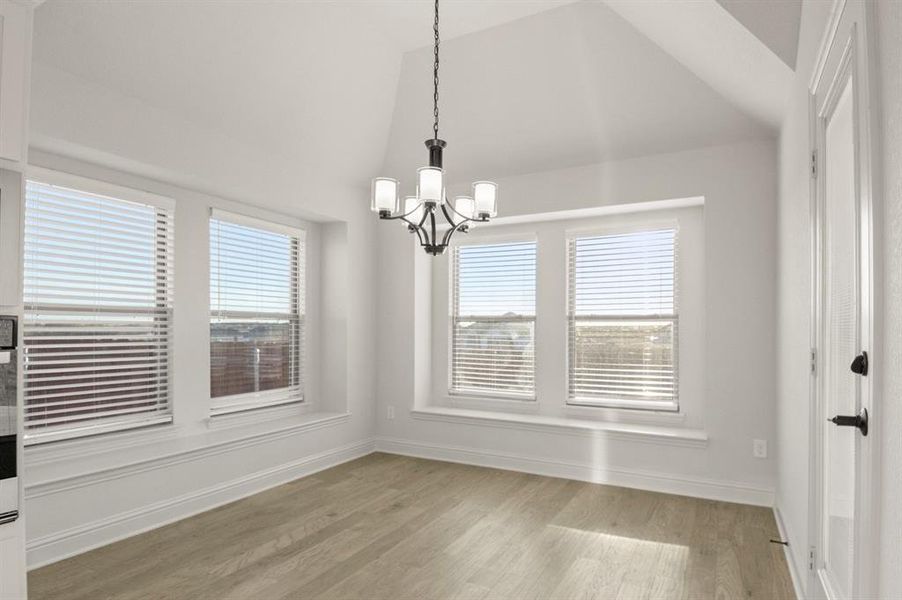 Spacious, unfurnished interior of a new home in Bull Hide Estates, Hewitt (Image 22).