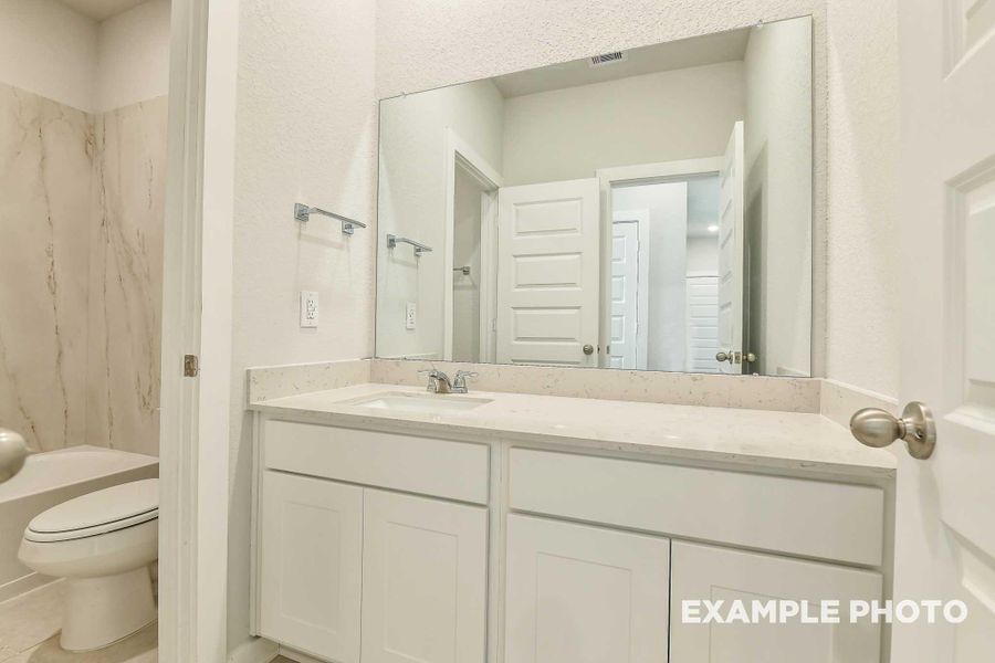 Furnished interior view inside a new home in Caney Creek Place, Conroe (Image 9). Furnished interior view inside a new home in Caney Creek Place, Conroe (Image 9).