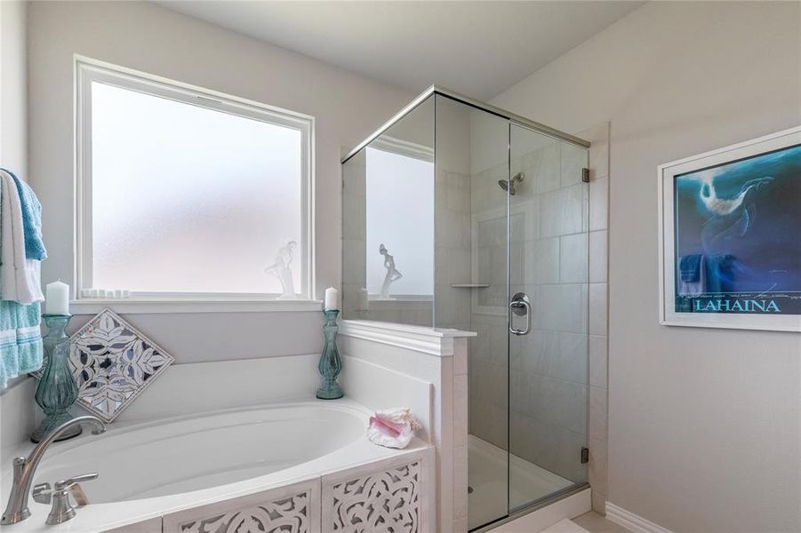 Furnished interior view inside a new home in Lakeview Heights, Azle (Image 27).
