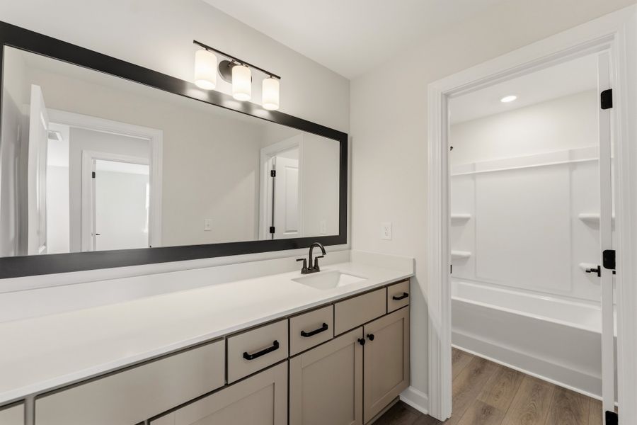 Furnished interior view inside a new home in Bens Crossing, Woodruff (Image 31).