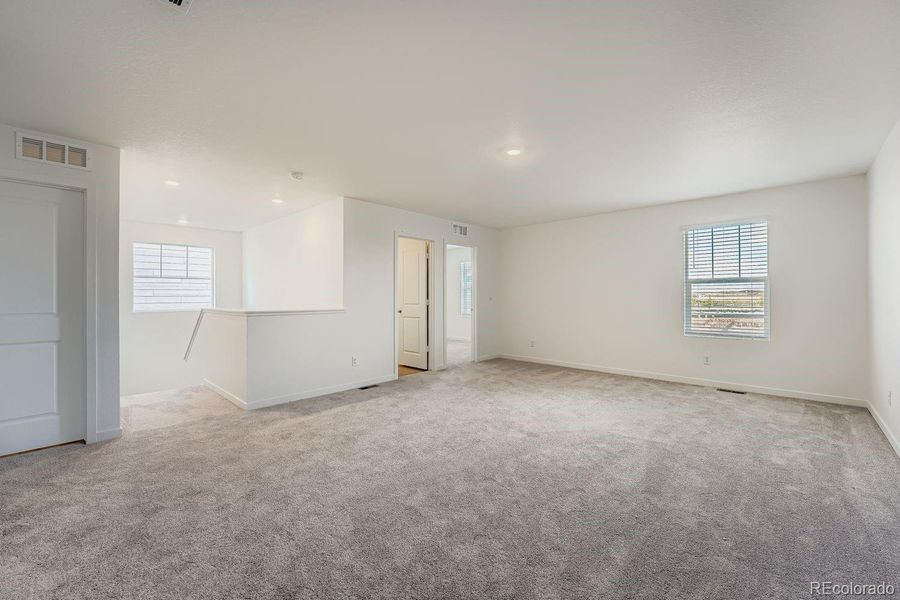 Spacious, unfurnished interior of a new home in Green Valley Ranch: The Camden Collection, Aurora (Image 10). Spacious, unfurnished interior of a new home in Green Valley Ranch: The Camden Collection, Aurora (Image 10).