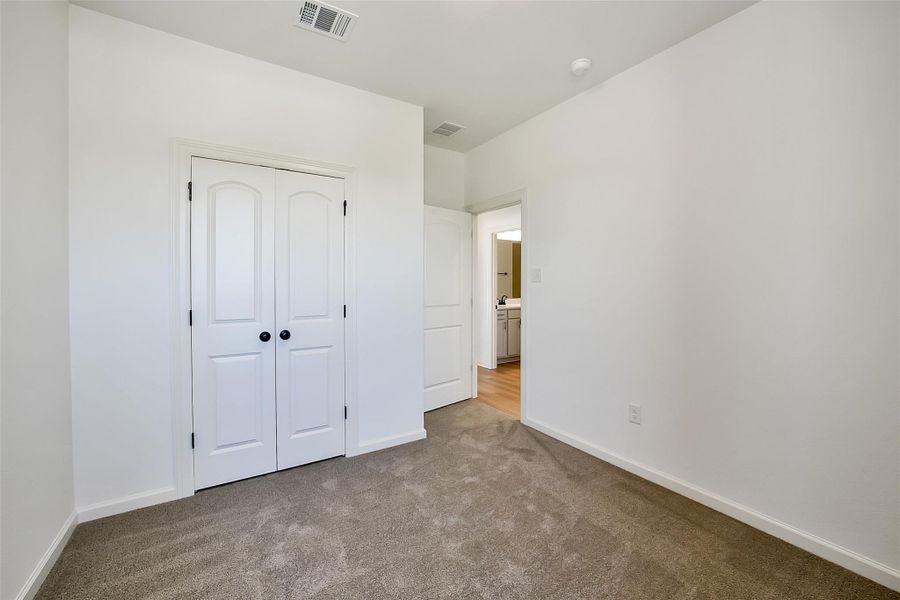 Spacious, unfurnished interior of a new home in Mostyn Springs, Magnolia (Image 26). Spacious, unfurnished interior of a new home in Mostyn Springs, Magnolia (Image 26).