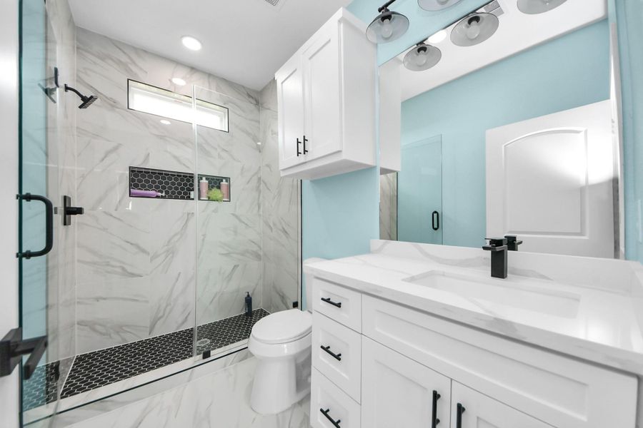 Furnished interior view inside a new home in , Dickinson (Image 16).