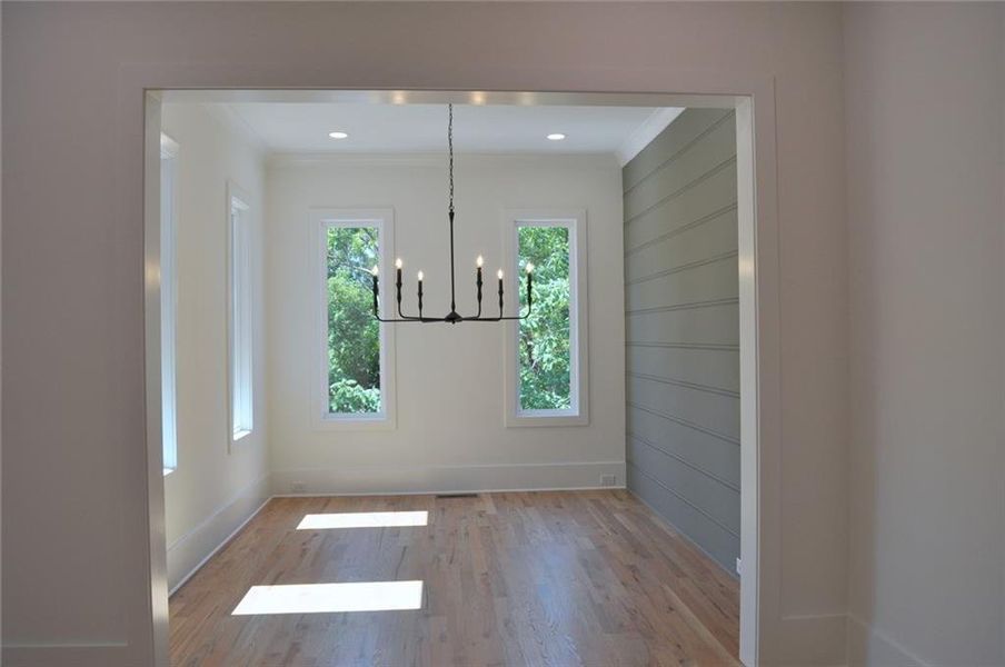 Spacious, unfurnished interior of a new home in , Marietta (Image 18).