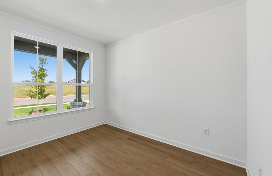 Spacious, unfurnished interior of a new home in Kuempel Farms, Pflugerville (Image 18).