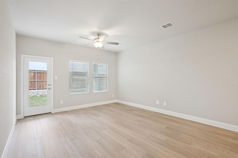 Spacious, unfurnished interior of a new home in Parks at Foster Crossing - Spring Series, Anna (Image 21).