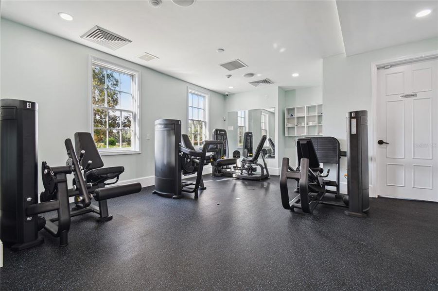Community amenities in , Brooksville (Image 40).