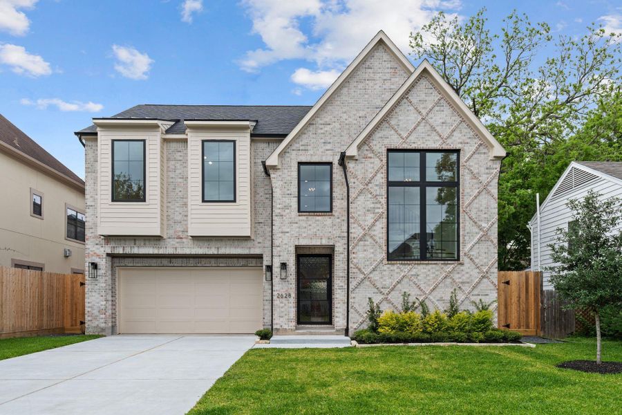 Front exterior of a new home in , West University Place, TX, highlighting curb appeal (Image 24). Front exterior of a new home in , West University Place, TX, highlighting curb appeal (Image 24).