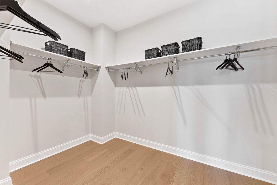 Spacious, unfurnished interior of a new home in Southbridge, Fort Mill (Image 23).