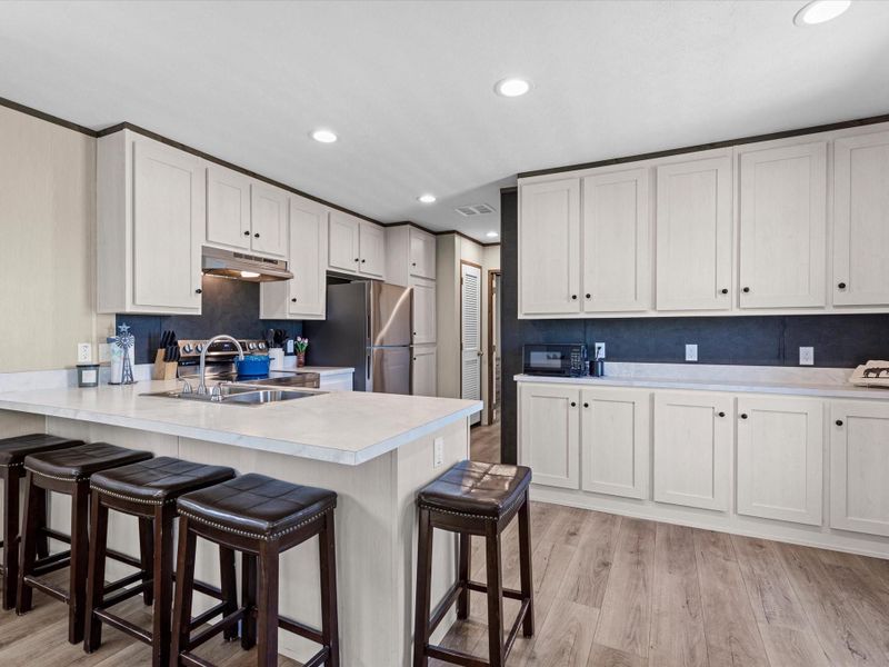 Furnished interior view inside a new home in , La Vernia (Image 12).