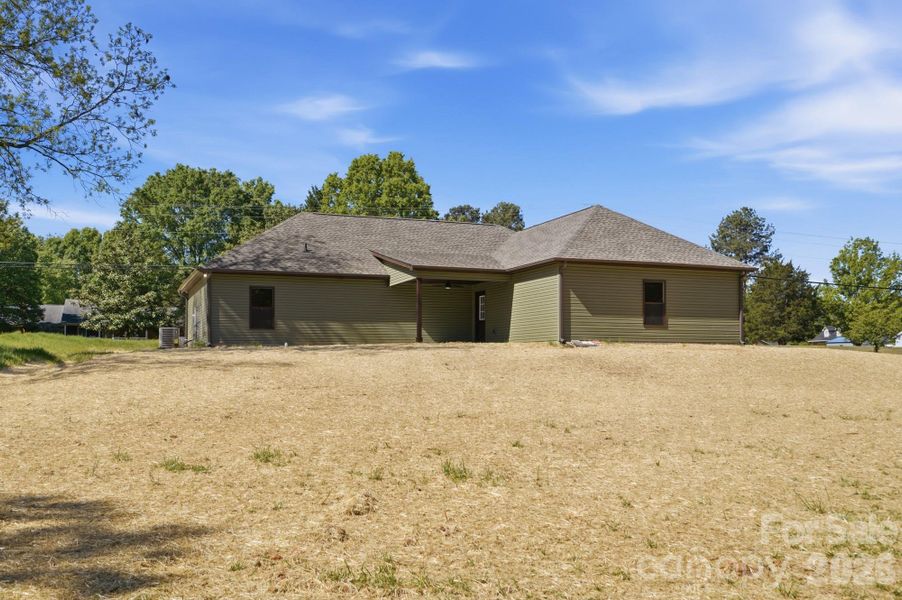 Exterior details and patio area of a home in , Rock Hill (Image 23).