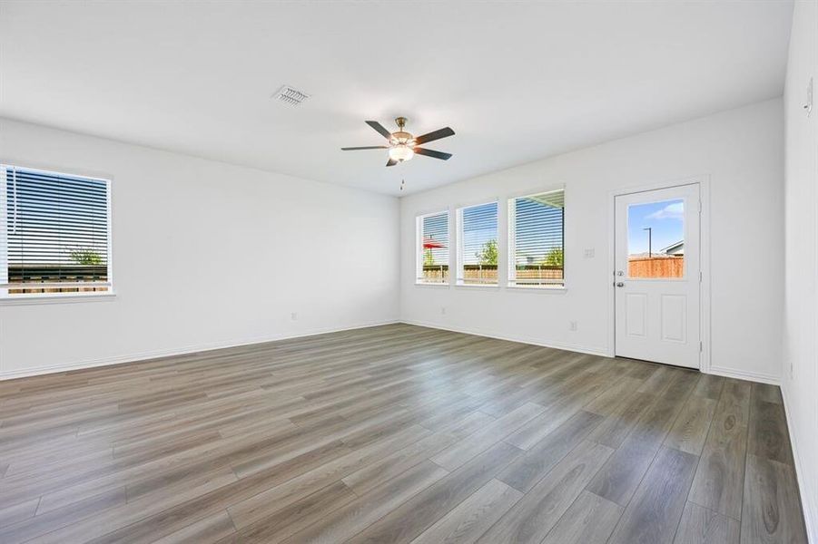 Spacious, unfurnished interior of a new home in River Ridge, Crandall (Image 26). Spacious, unfurnished interior of a new home in River Ridge, Crandall (Image 26).