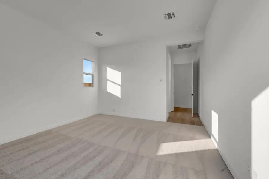 Spacious, unfurnished interior of a new home in Soleo, San Tan Valley (Image 33). Spacious, unfurnished interior of a new home in Soleo, San Tan Valley (Image 33).