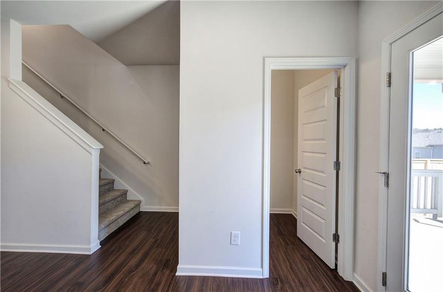 Spacious, unfurnished interior of a new home in , Cartersville (Image 22). Spacious, unfurnished interior of a new home in , Cartersville (Image 22).