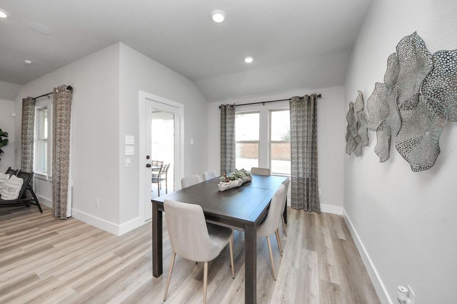 Furnished interior view inside a new home in Sunterra: Landmark Collection, Katy (Image 25).