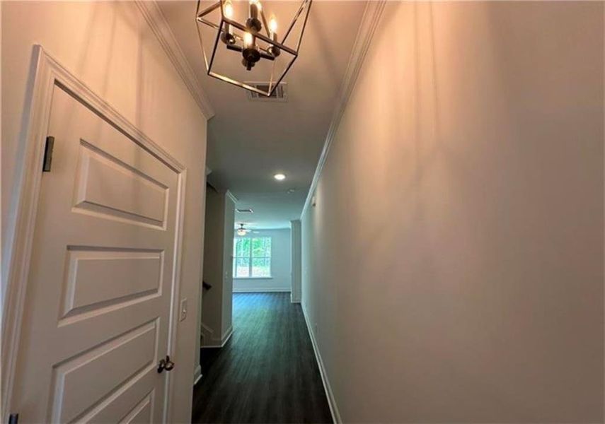 Spacious, unfurnished interior of a new home in Mulberry Summit, Flowery Branch (Image 11).