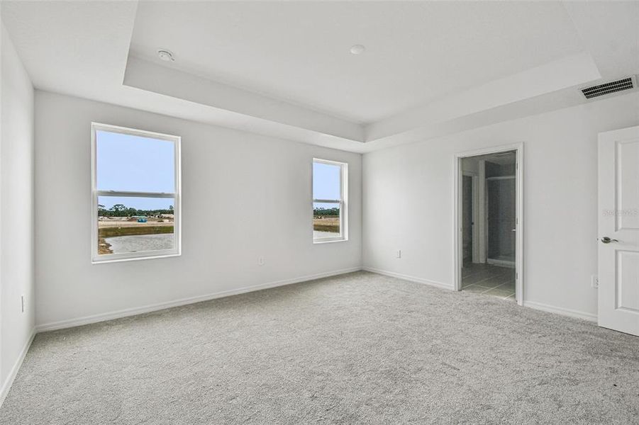 Spacious, unfurnished interior of a new home in Southpointe, Palmetto (Image 20).