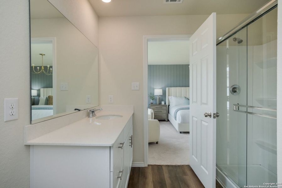 Furnished interior view inside a new home in Cinco Lakes, San Antonio (Image 6). Furnished interior view inside a new home in Cinco Lakes, San Antonio (Image 6).