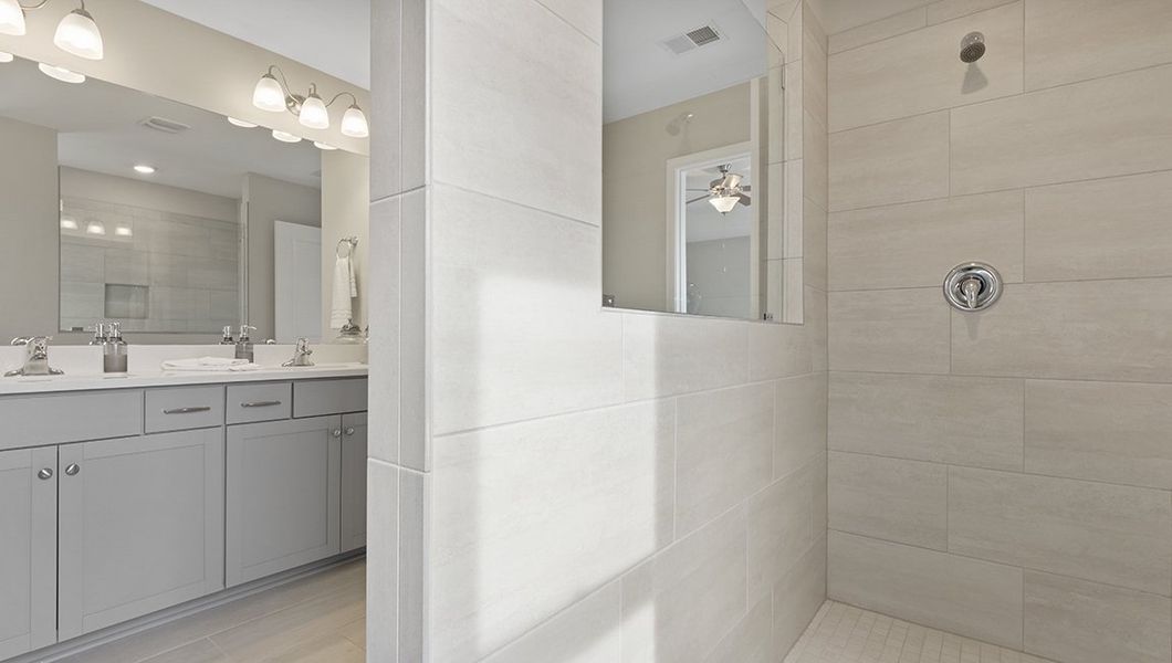 Representative furnished interior of a home built from the Summit by D.R. Horton in Harrison Valley, Simpsonville (Image 30).