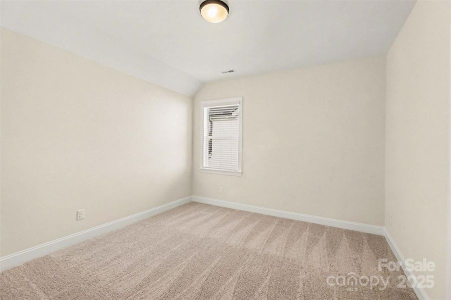 Spacious, unfurnished interior of a new home in Wildbrook, Denver (Image 30).