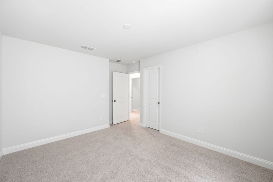 Spacious, unfurnished interior of a new home in Grand Arbor, Blythewood (Image 31). Spacious, unfurnished interior of a new home in Grand Arbor, Blythewood (Image 31).