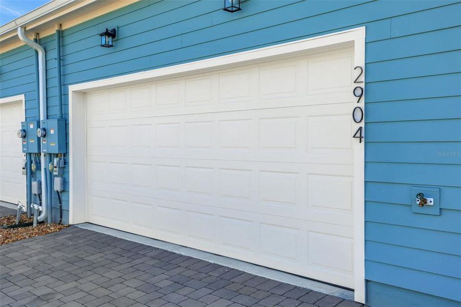 Exterior details and patio area of a home in , St. Cloud (Image 18).