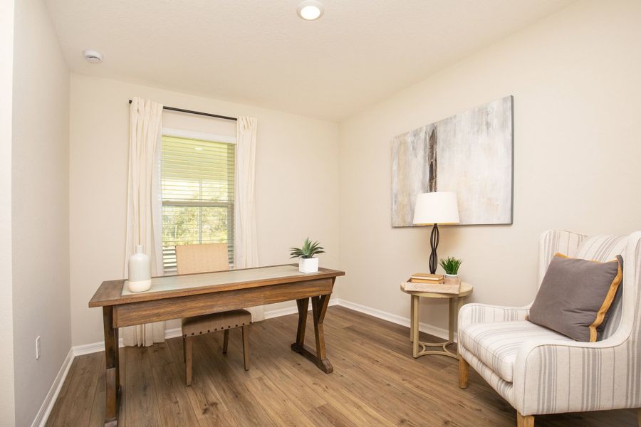 Representative furnished interior of a home built from the Maple by Maronda Homes in Coastal Communities, Edgewater (Image 43).
